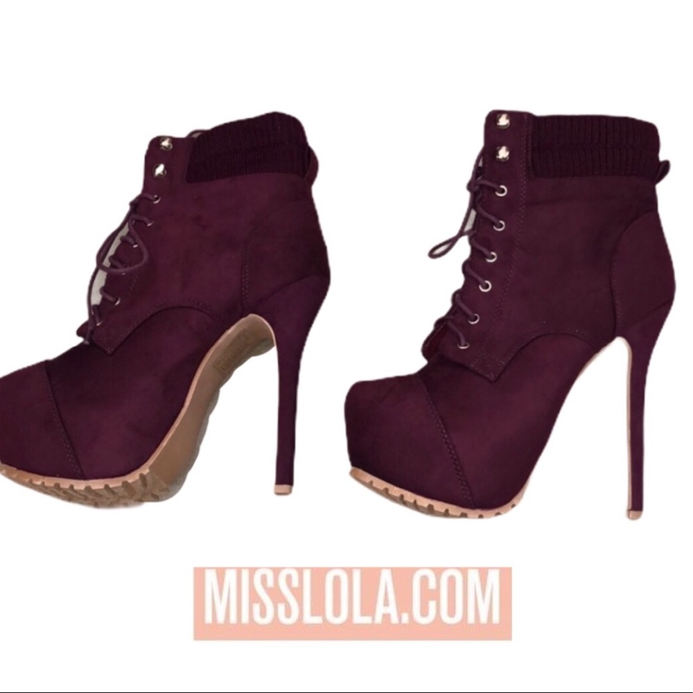 NWOT Miss Lola maroon boot heels.